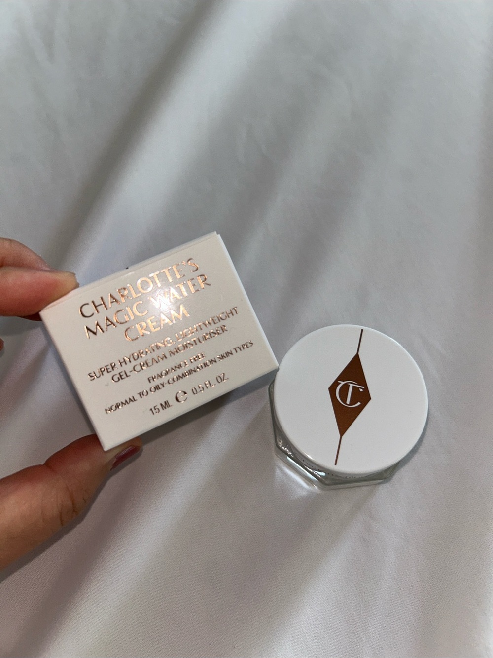 Charlotte tilbury Magic Water cream